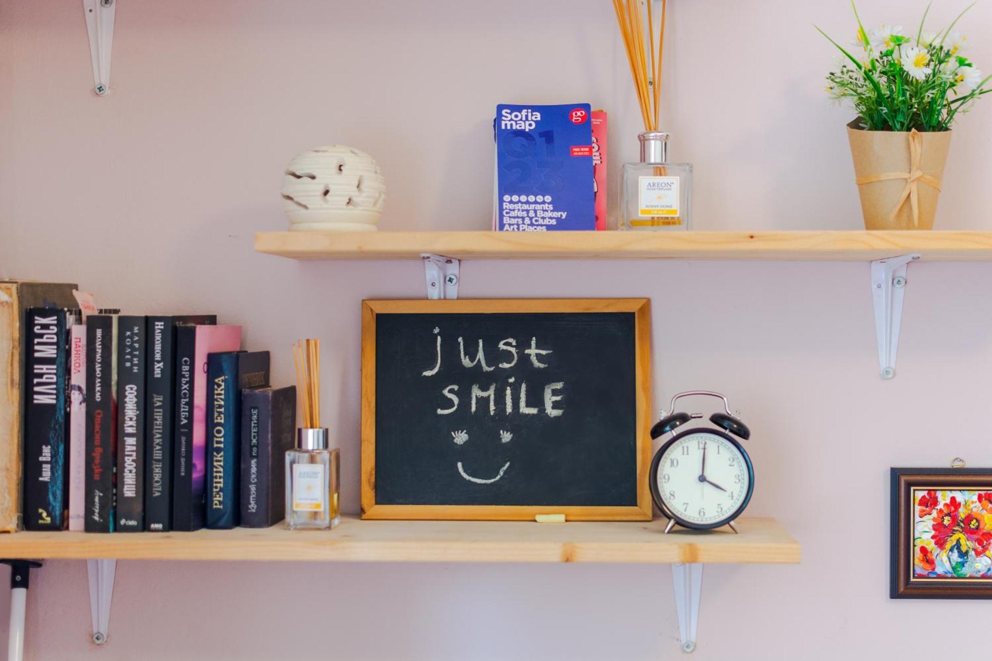 The Top Spot - Cute Little Studio In The Center 소피아 외부 사진